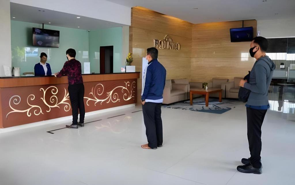 Borneo Hotel Pontianak Ngoại thất bức ảnh